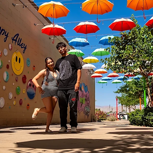Why this couple is winning over Coachella Valley social media users