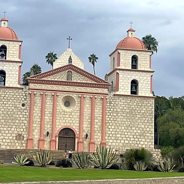 Why Santa Barbara is worth a road trip from Palm Springs this fall