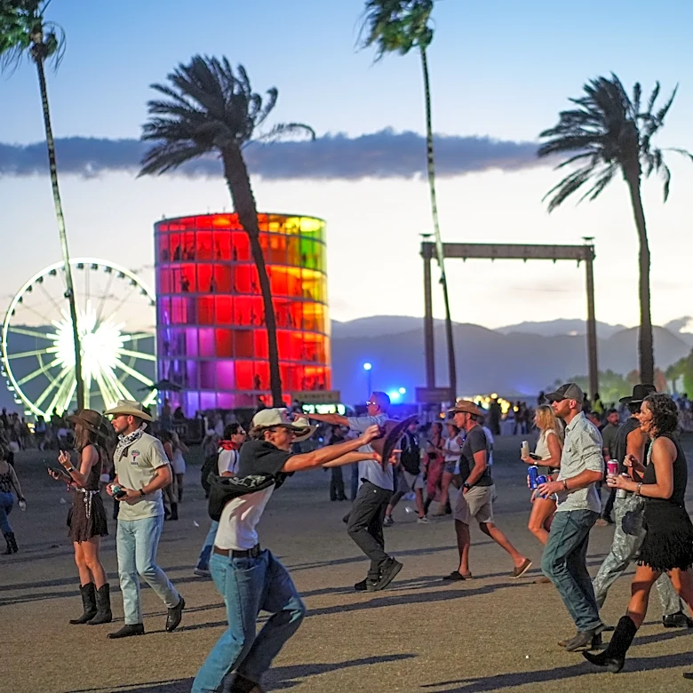 Wind gusts up to 60 miles per hour expected in Palm Springs Sunday
