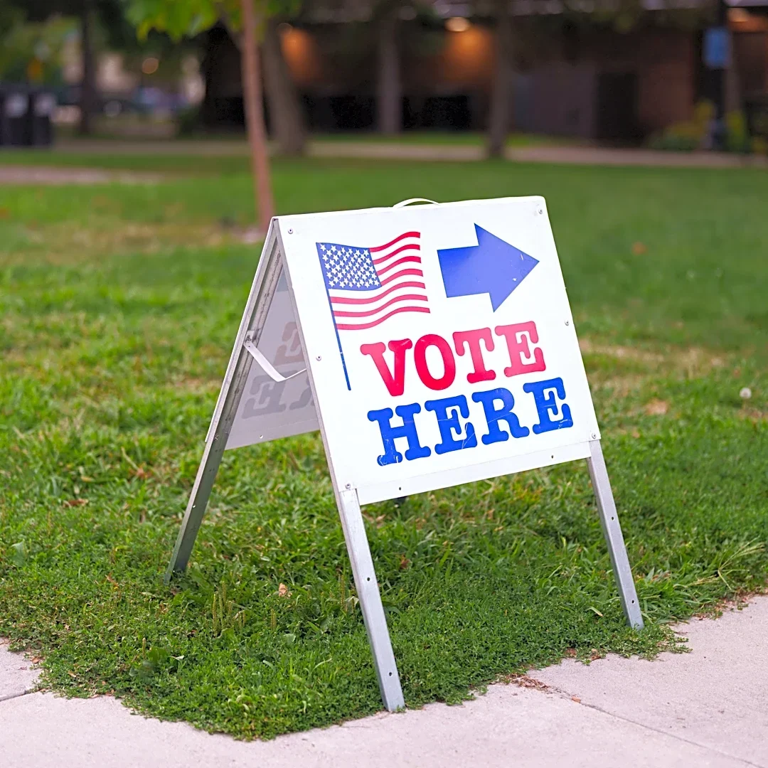Do endorsements matter? Think before voting in midterm elections