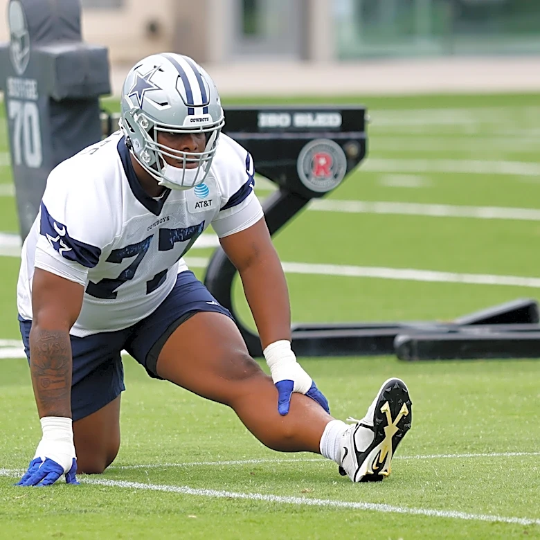 Panthers bring back familiar face to practice squad on Monday