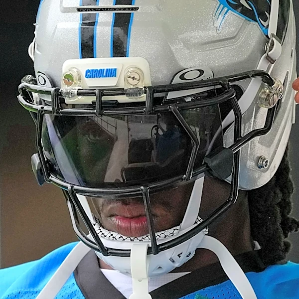 Insider provides possible timeline of return for Panthers CB Jaycee Horn