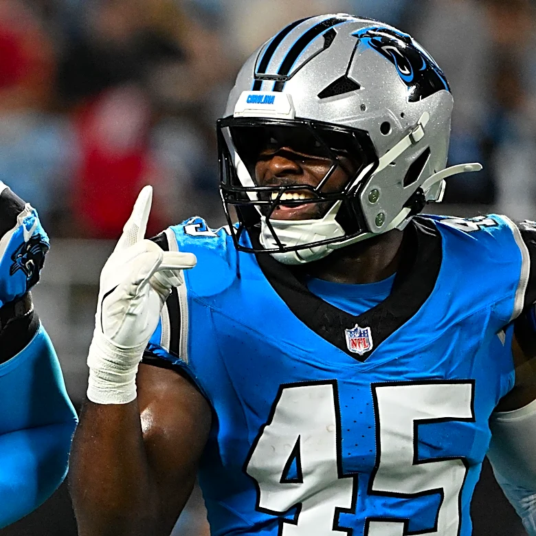 Panthers reportedly planning to bring back familiar face to practice squad