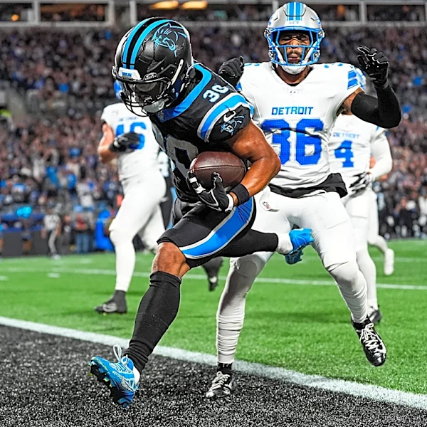 Panthers earn strong grade for prime-time upset of Lions in Week 4