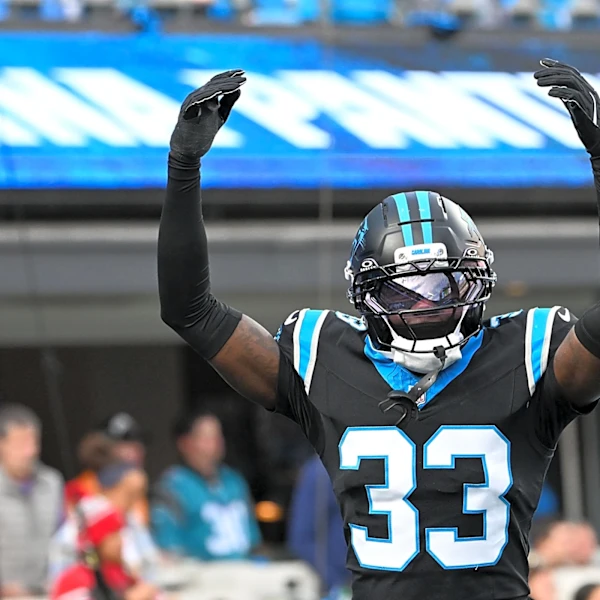 Panthers swap pair of familiar faces on practice squad