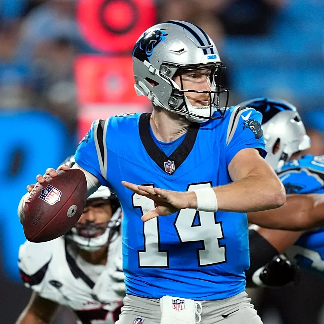 Former Panthers QB signs with Cowboys on Tuesday