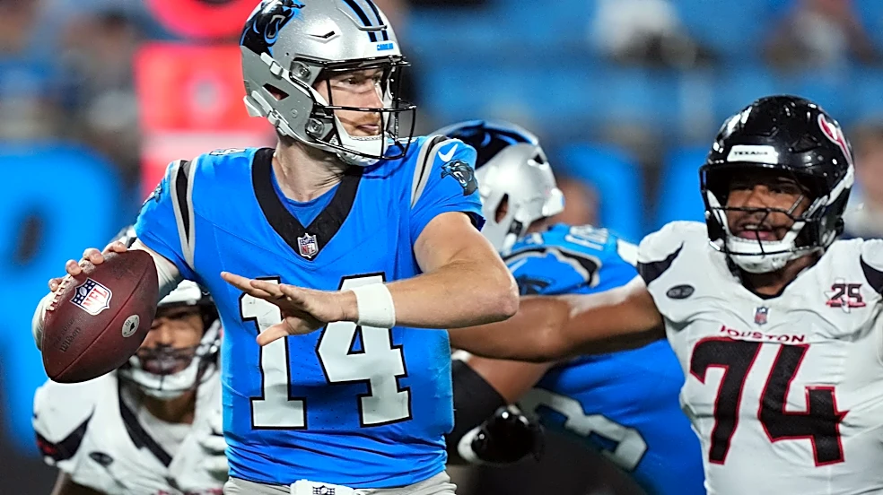 Former Panthers QB signs with Cowboys on Tuesday