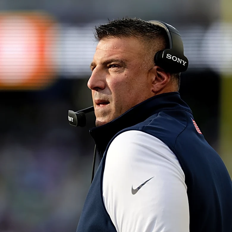 Mike Vrabel's honest reaction to Patriots WR Romeo Doubs' dropped pass