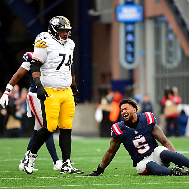 Patriots lose five players to injuries in Sunday's win over Steelers