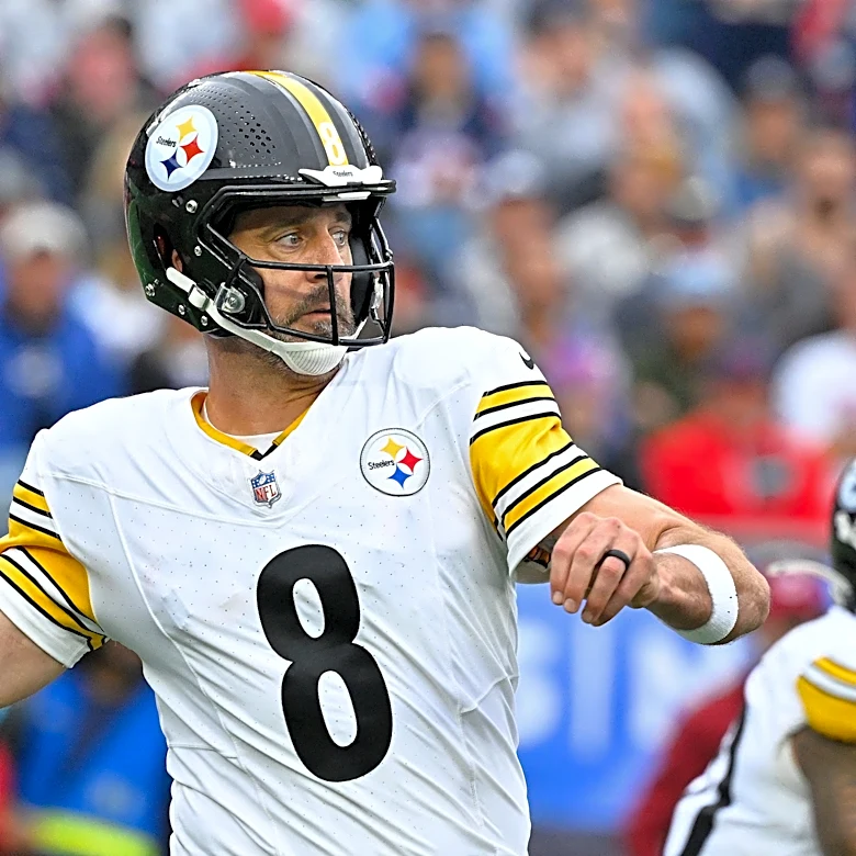 What Aaron Rodgers told Patriots rookie Gabe Jacas after Sunday's game