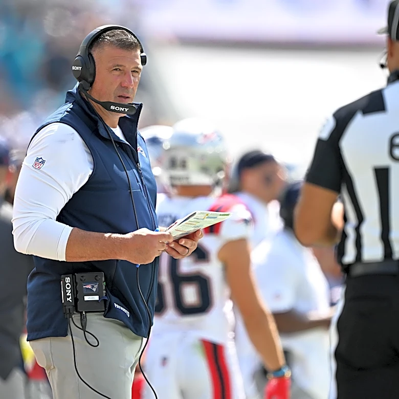 Patriots HC Mike Vrabel reveals real reason for benching Morgan Moses