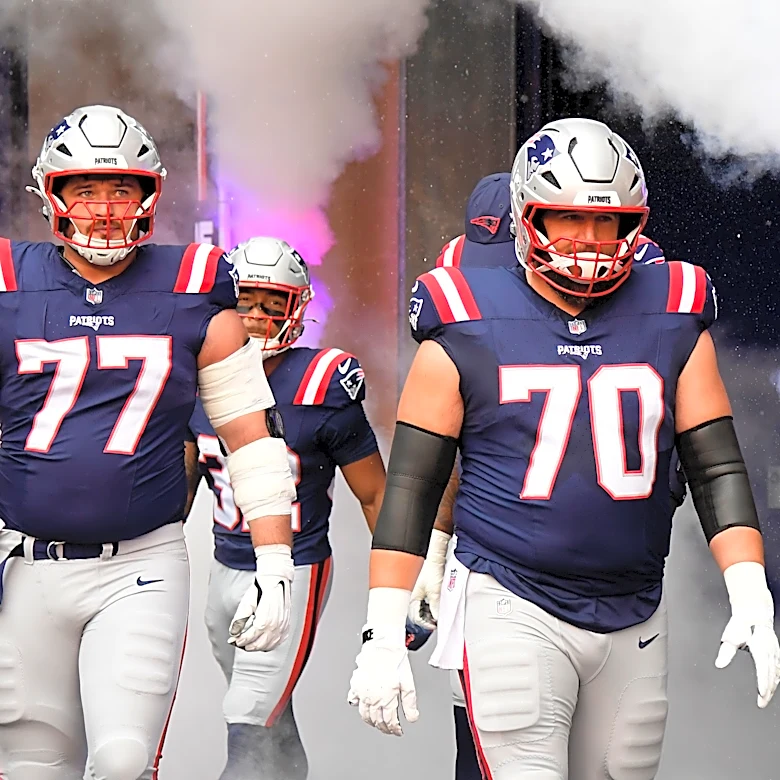 Mike Vrabel reveals expected new Patriots starter at right guard