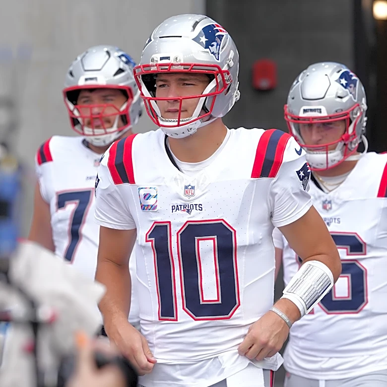 Mike Vrabel sends strong message to Drake Maye after upsetting Bills