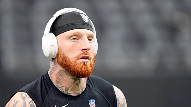 Maxx Crosby goes viral for pregame outfit ahead of Patriots game