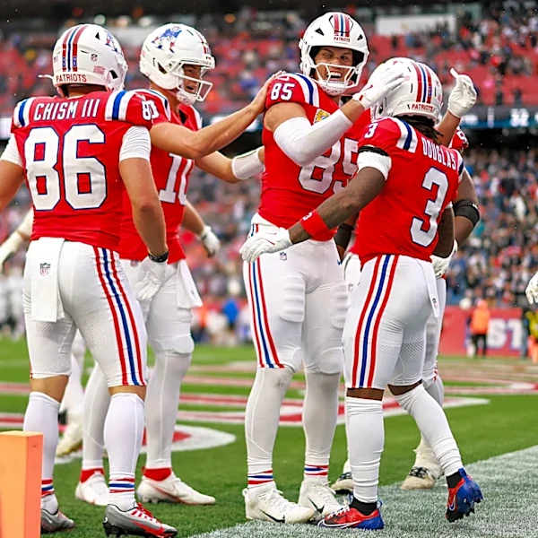 Mike Vrabel wants Patriots to adopt one key trait of WR room