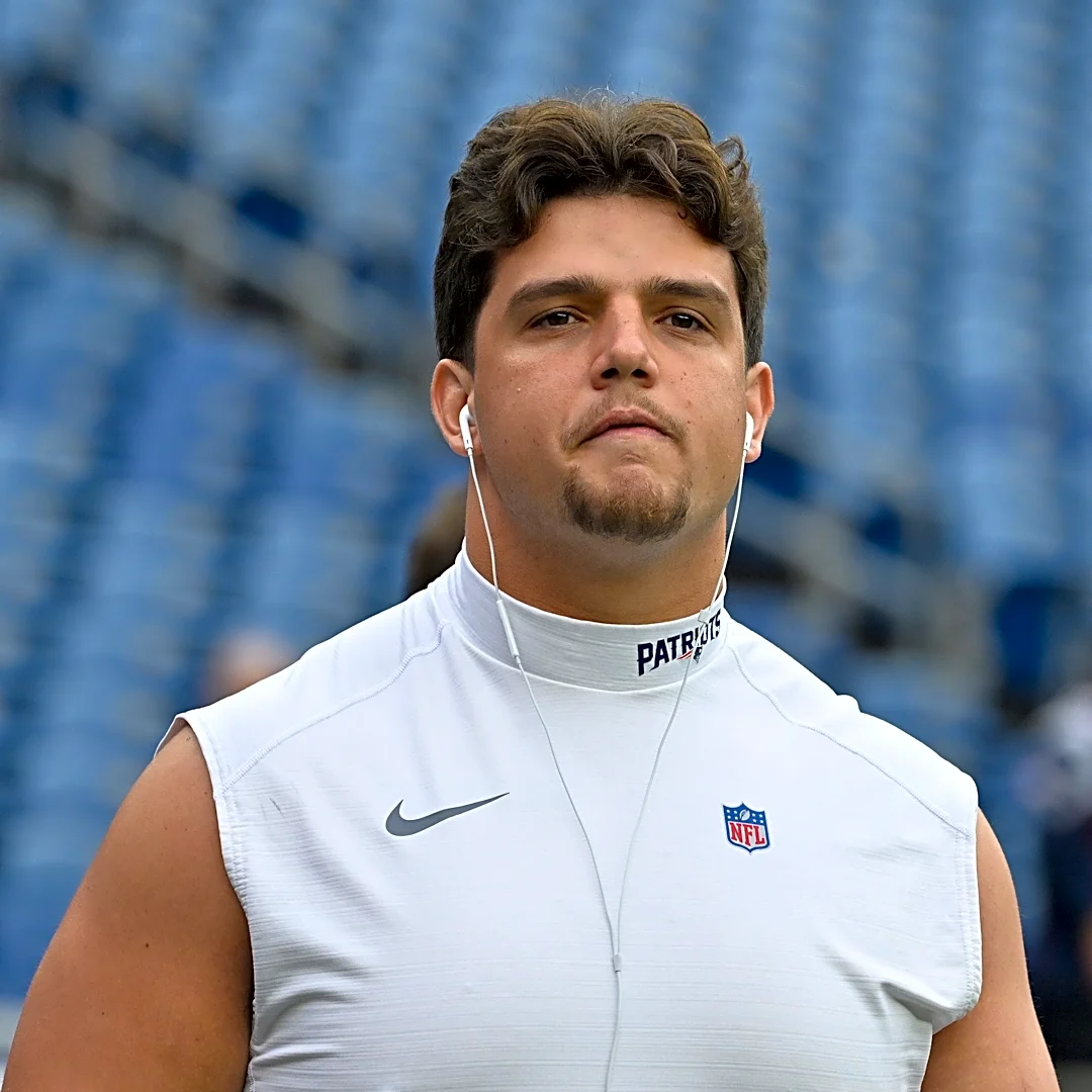 Patriots OL Will Campbell breaks silence after scary knee injury