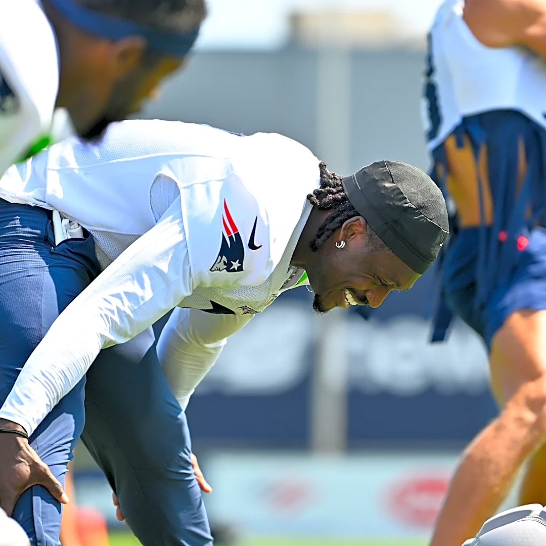 Is Patriots WR A.J. Brown playing today?