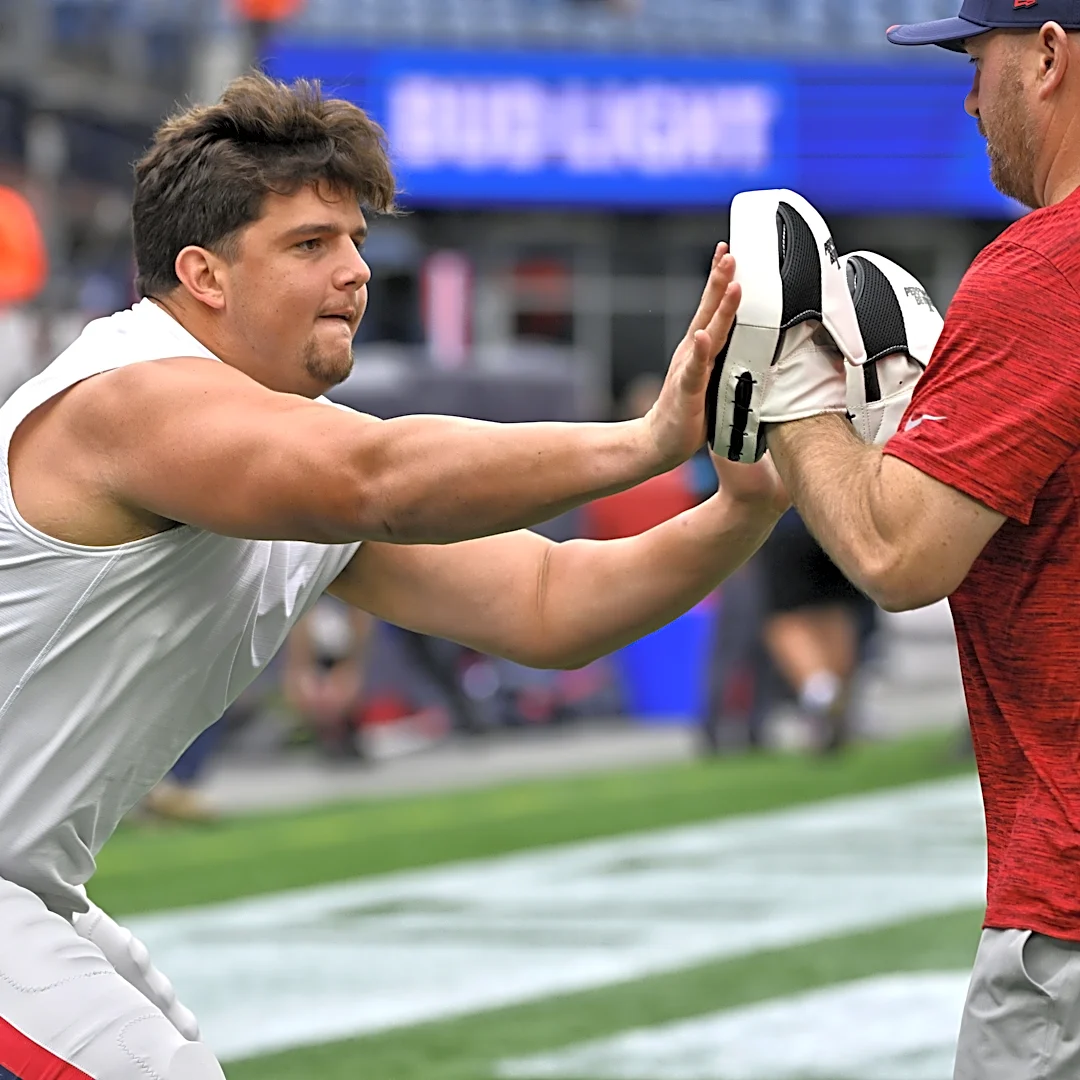 Is Patriots OT Will Campbell playing today?