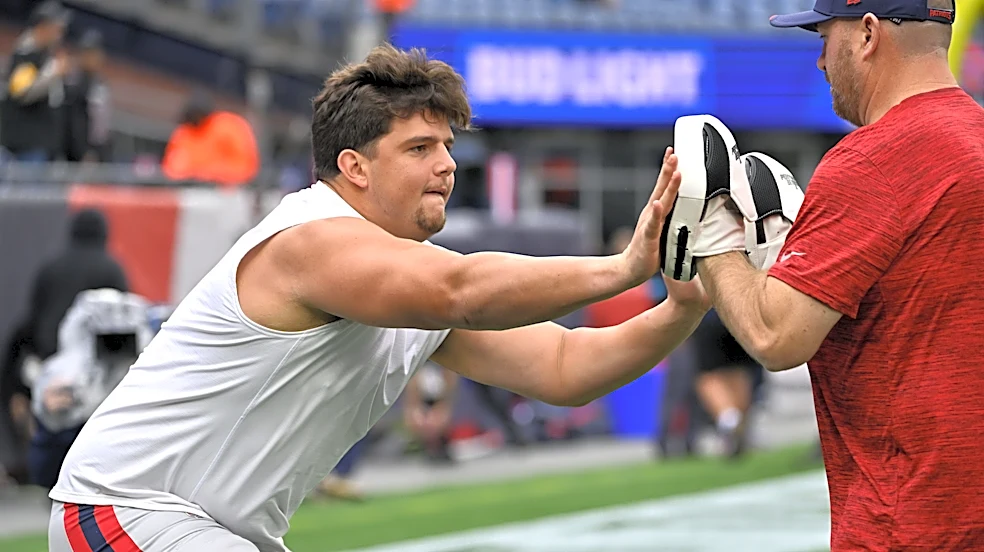 Is Patriots OT Will Campbell playing today?