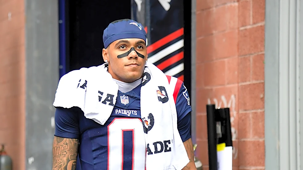 Is Patriots CB Christian Gonzalez playing today?