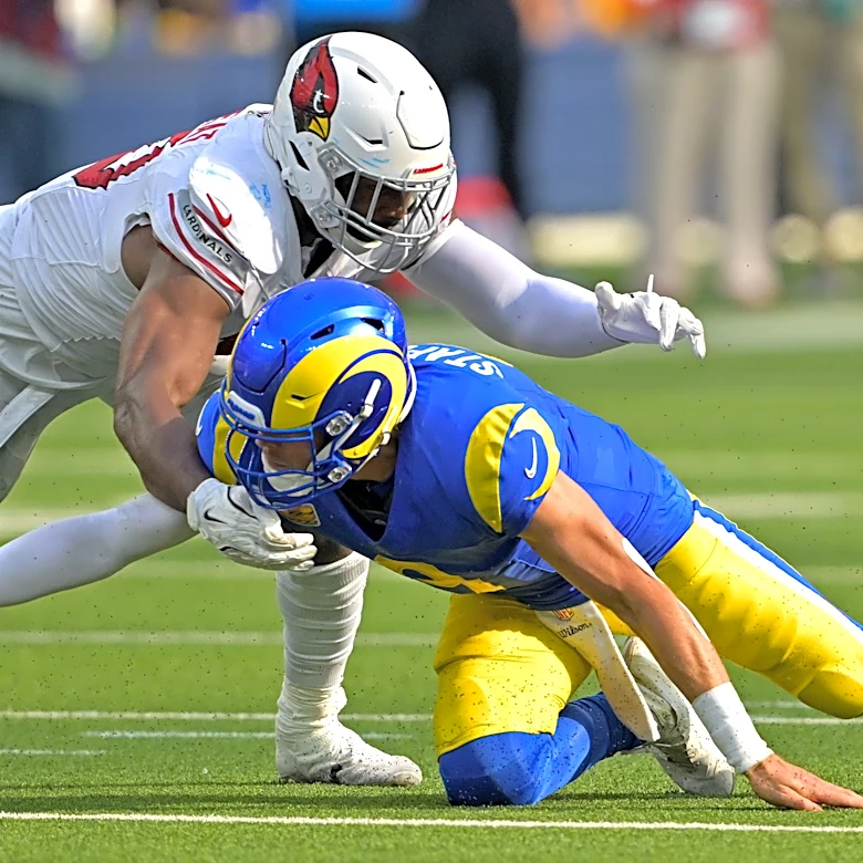 Why trade for veteran edge rusher would boost Patriots' defense