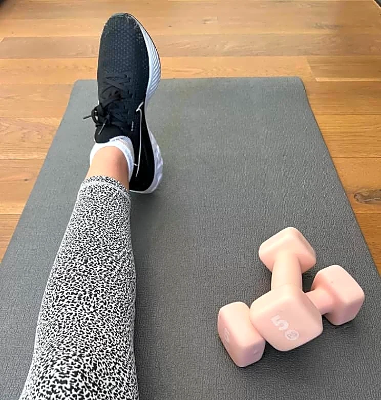 6 Dumbbells Our Expert Editors Use to Elevate At-Home Workouts