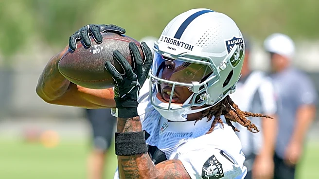 Raiders 2nd-year WR reports with rookies hoping to get jump on development