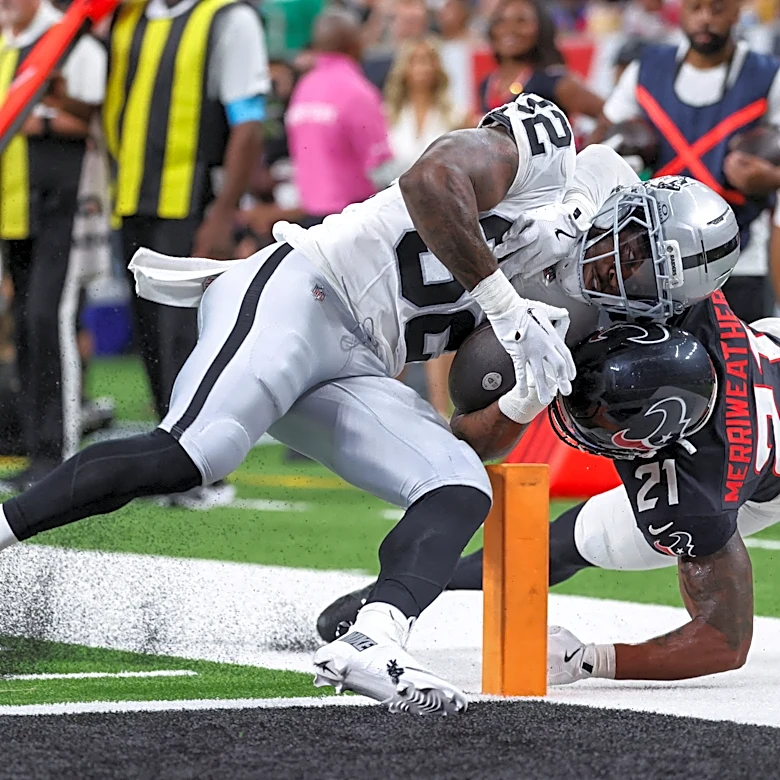 Raiders cut RB Dare Ogunbowale, plan to sign veteran to practice squad