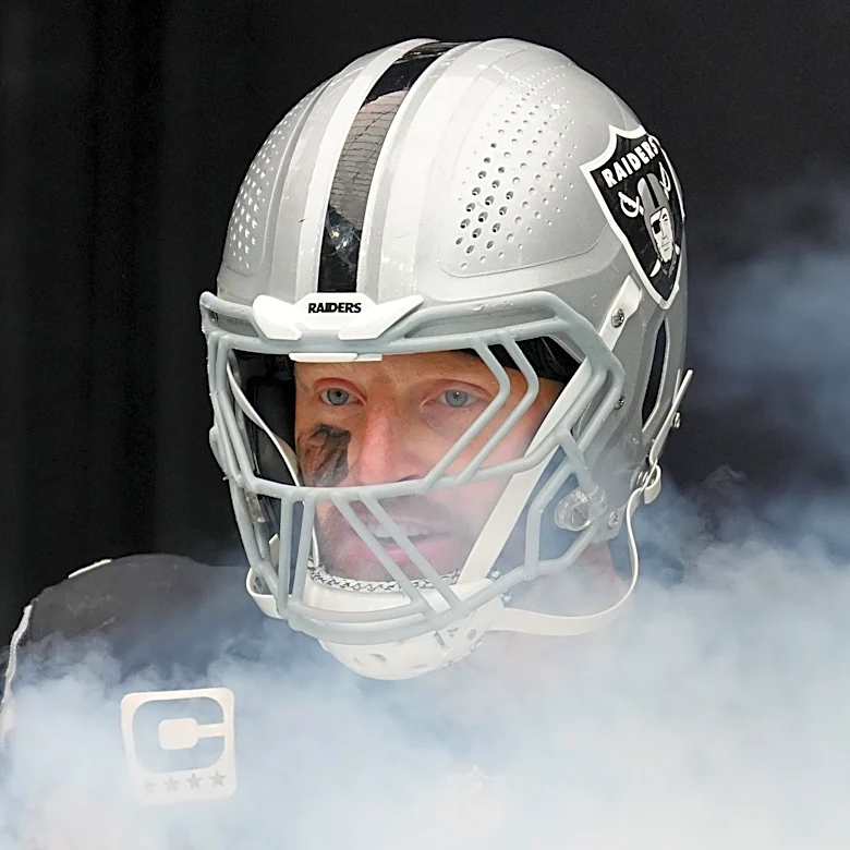 Is Raiders EDGE Maxx Crosby poised to win his 1st DPOY award in 2026?