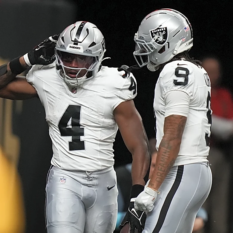 Klint Kubiak gives pointed reason Mike Washington lost snaps to Dylan Laube