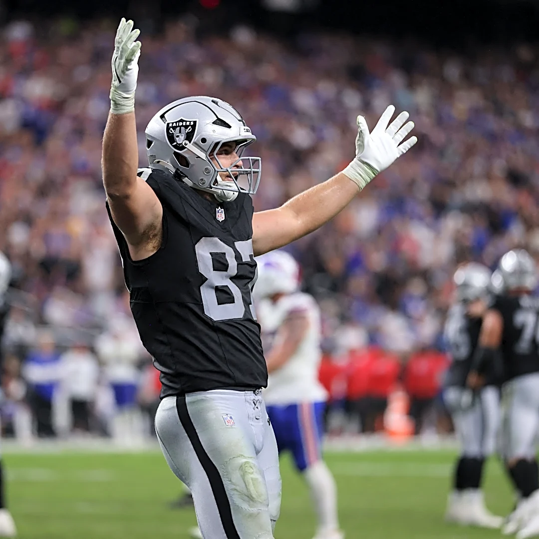 Raiders winners and losers from 33-30 loss to Bills, led by Tre Tucker