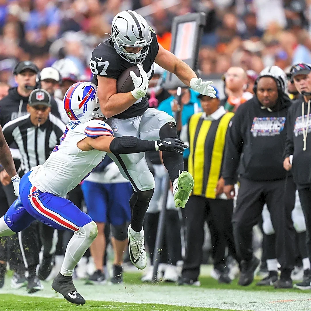 Raiders stock watch: Who's up, who's down following Week 6 loss to Bills