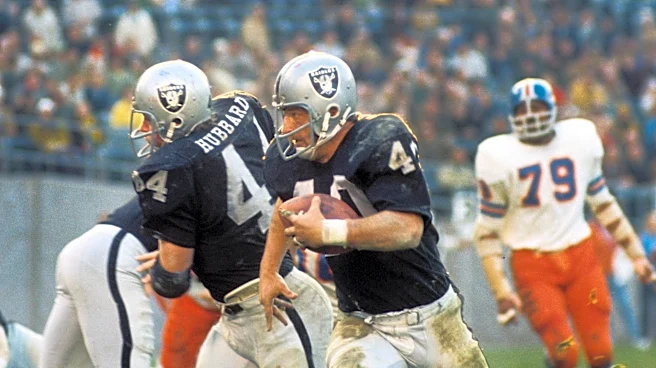 Raiders legend Pete Banaszak dies at age 82