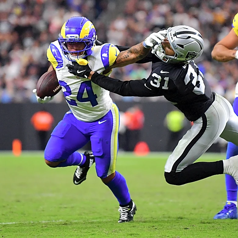Raiders Week 7 snap counts vs Rams: Vegas attempts to stop the run backfire
