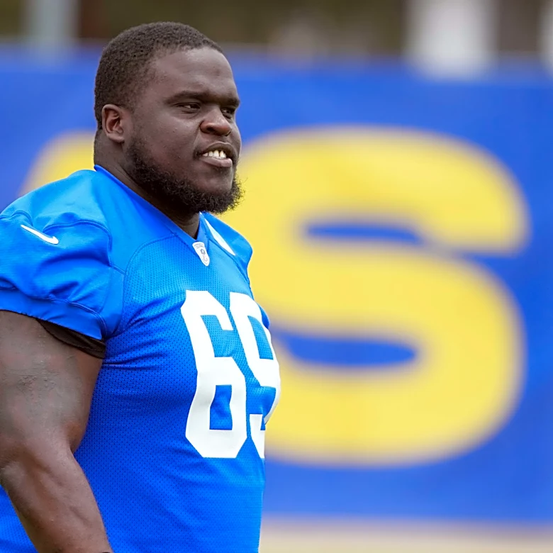 Watch: Kevin Dotson mic'd up for Rams practice