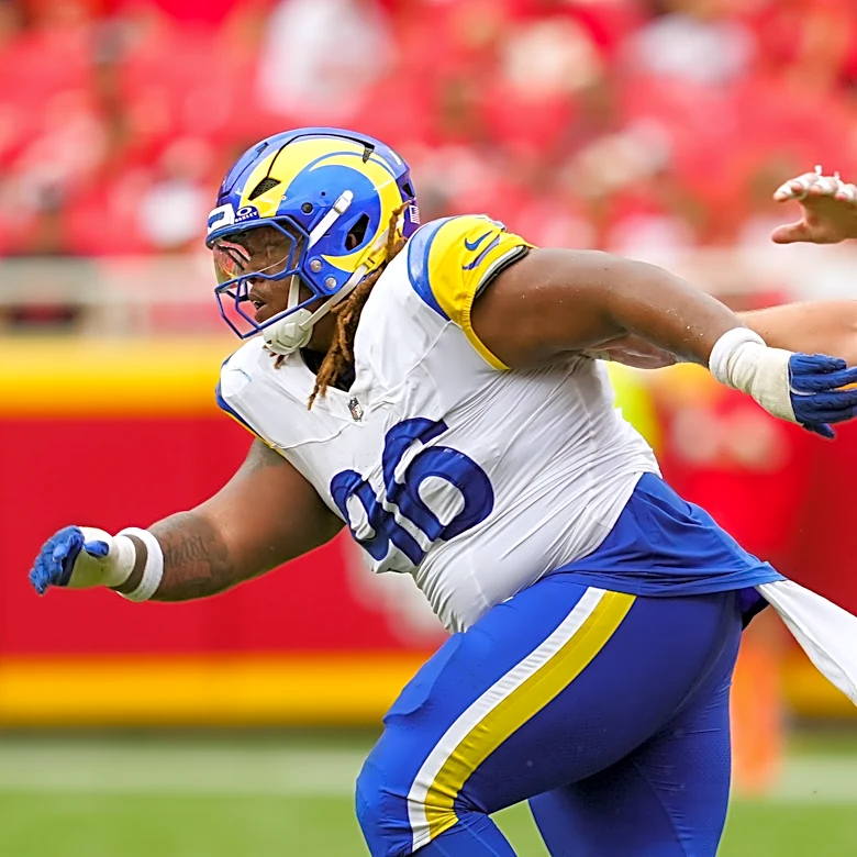 Rams sign 17 players to practice squad: Keenan, Lampkin return