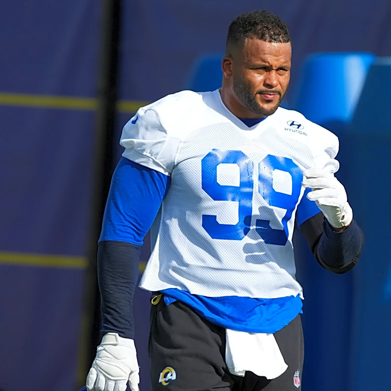 NFL scouts question whether Aaron Donald will still be dominant