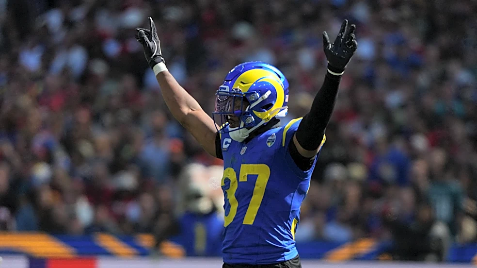 Watch: Rams Quentin Lake picks off Jacoby Brissett in 1st quarter