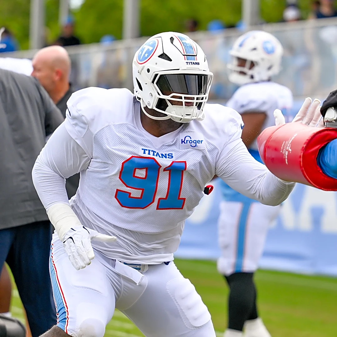 Former Rams DL helped prevent potential gun incident at Titans practice