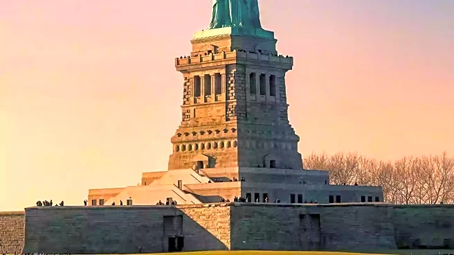 Reddit User Seeks Advice on Mother's B2 Visa Application for U.S. Visit