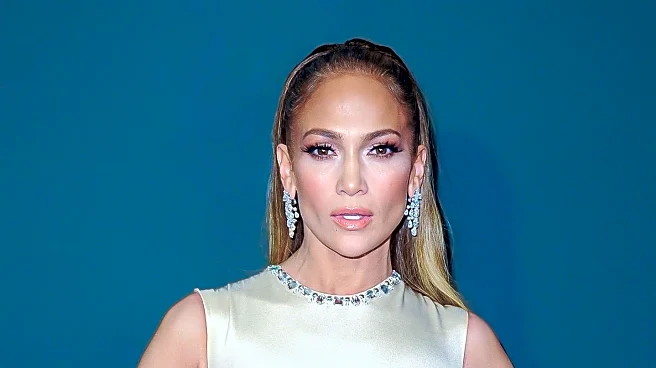 Jennifer Lopez Showcases Mirrored Chrome Manicure, Setting Fall 2025 Nail Art Trends
