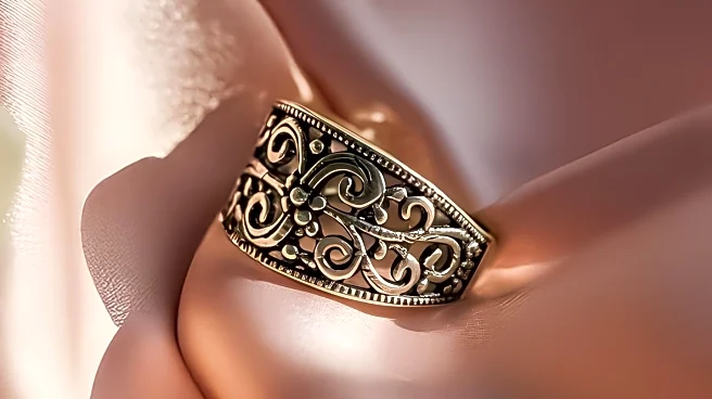 Jane Austen's Historic Ring and Kelly Clarkson's Auction Bid