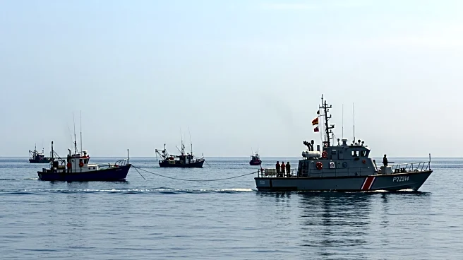 Australian Officers Intercept and Dispose of Indonesian Fishing Boats, Arrest Fishermen
