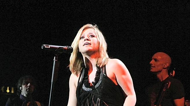 Kelly Clarkson's Attendance at Brandon Blackstock's Memorial Ceremony Uncertain