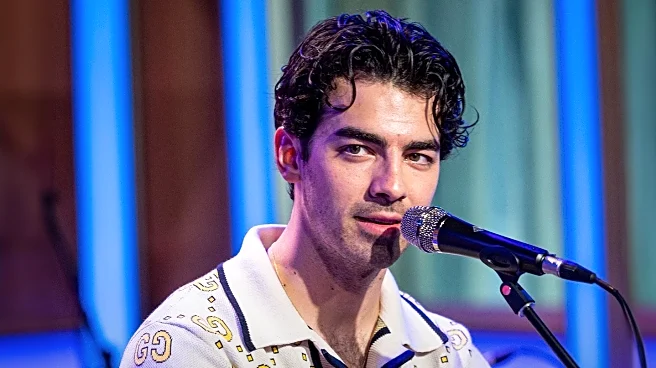 Joe Jonas' Tour Snack Choice Sparks 90s Nostalgia