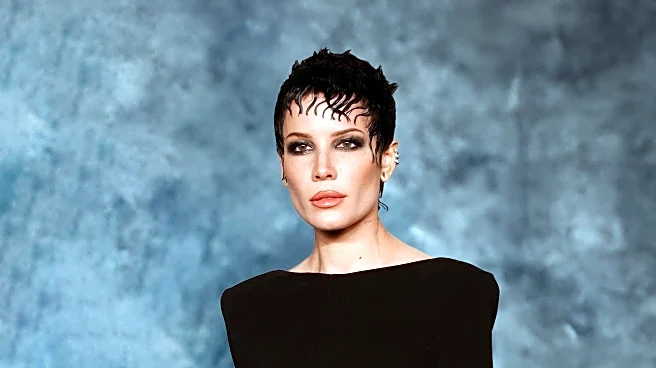Jamie Lee Curtis Criticizes Cosmetic Industry's Impact on Women's Natural Appearance