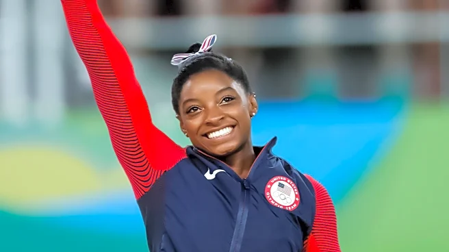 Simone Biles Enjoys Australian Vacation Amid NFL Season