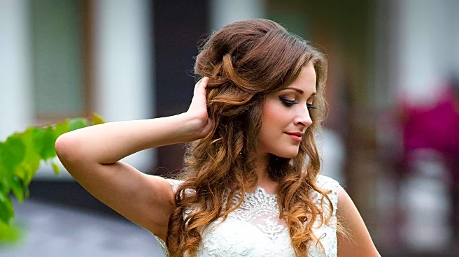 Brides Increasingly Purchase Multiple Outfits for Wedding Events, Influenced by Social Media