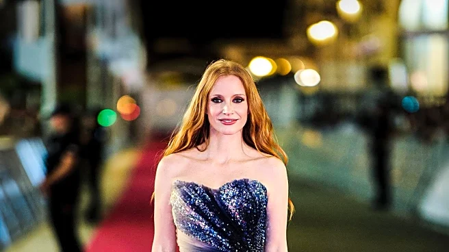 Amanda Seyfried and Julia Roberts Share Fashion Spotlight in Venice with Versace Outfits