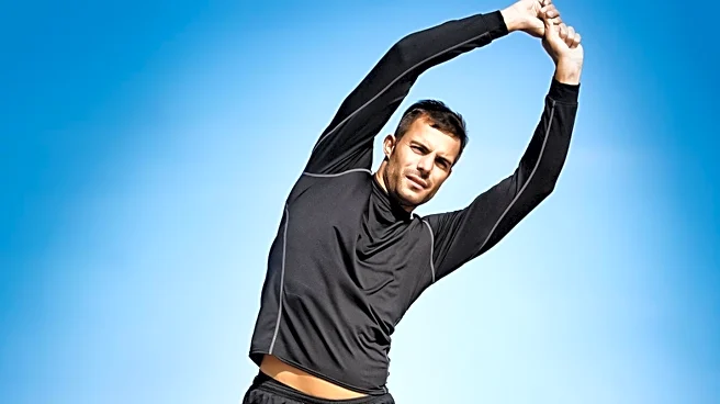 Orthopedic Surgeon Advises on Managing Hip Pain with Practical Tips